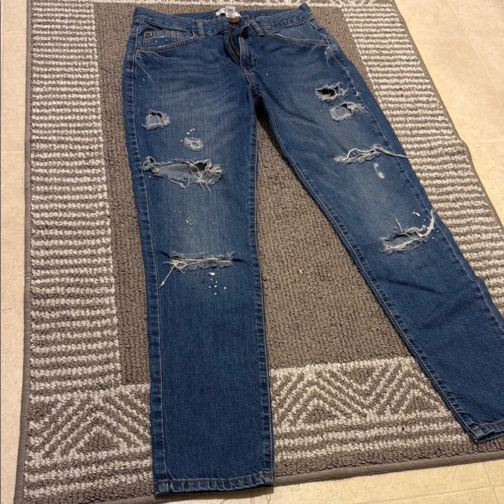Distressed Blue Jeans - Picture 2 of 5